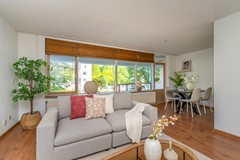 F13 0521STM Aertsbisschop Romerostraat285.jpg